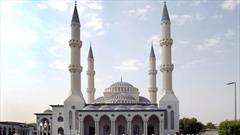 مسجد «الفاروق» دبی آماده استقبال از نمازگزاران روزه دار در ماه رمضان