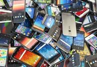 حقوق ورودی واردات گوشی‌های همراه بالای ۶۰۰ دلار به خزانه واریز شود