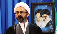 جایگاه مسئولان برای خدمتگزاری به مردم است/ با پیروی از ولایت بر مشکلات پیروز می شویم