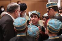 شوق بچه‌های مسجد از وعده رئیس جمهور برای سفر به مشهد