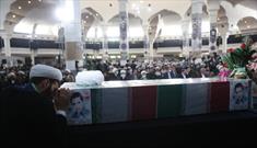 تشییع پیکر مطهر طلبه شهید شاهچراغی در کنگره ملی ۴ هزار شهید روحانی