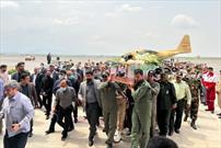 گزارش تصویری/ استقبال از پیکر خلبان شهید «محمدجواد بای» در فرودگاه گرگان