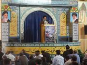 امام خمینی (ره) به کشور عزت و استقلال بخشید