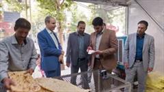 آغاز طرح فروش نان از طریق کارتخوان‌های هوشمند در راستای طرح مردمی‌سازی یارانه‌ها در شهرستان ملایر