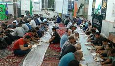 یک هزار پرس غذای گرم در امامزاده سید ابراهیم (ع) لاهرود توزیع شد