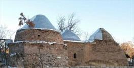 امامزاده سام و هام تنها اثر معماری و  معنوی مذهبی شهرستان مرمت می شود