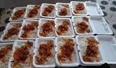 اطعام علوی با پخت ۴۰۰ پرس غذای گرم توسط «کانون شهید توفیقی» دهدشت