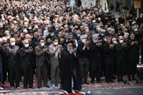 اقامه نماز ظهر عاشورا در گلستان/ عزاداران حسینی مشق بندگی کردند