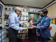 گزارش تصویری/ دیدار خبرنگاران با عکاس و جانباز دفاع مقدس