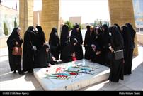 بازدید شرکت کنندگان «مدهامتان» از باغ موزه دفاع مقدس شیراز
