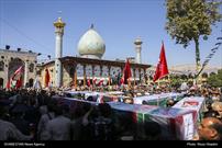 مراسم بزرگداشت شهدای حادثه تروریستی حرم مطهر شاهچراغ در کرمان برگزار می شود