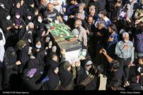 شهید محمدرضا کشاورز مکبر مدرسه بود