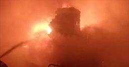 وقوع آتش سوزی در کارگاه نجاری بروجرد به علت اختلال در سیستم برق