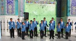 اجرای گروه سرود کانون فرهنگی و هنری مسجد   حضرت بلال حبشی زاهدان در  حمایت از تیم ملی