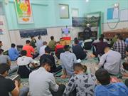 محفل انس با قرآن با حضور جوانان و نوجوانان در خنداب برگزار شد