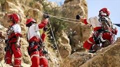 تلاش ۲۴ ساعته نجاتگران هلال احمر برای نجات ۴ کوهنورد