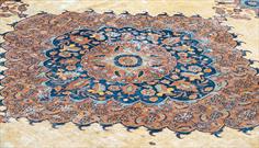 نگهداری فرش‌های دستباف  بیش از ۲۰۰ سال در آستان مقدس حسینی
