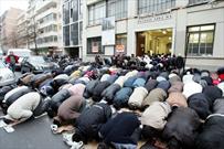 حمله رهبر حزب راست افراطی فرانسه علیه نمازگزاران مسلمان این کشور