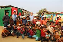 ایجاد زمین بازی برای کودکان مسلمان روهینگیا در کمپ بنگلادش