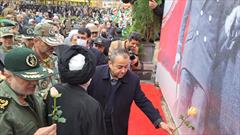 مراسم نمادین استقبال از حضرت امام خمینی (ره) در بیرجند برگزار شد