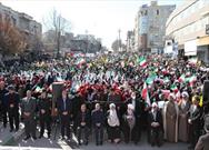 کرمانشاهیان باحضور در راهپیمایی۲۲ بهمن اقتدار و عظمت ملت و نظام اسلامی را به نمایش گذاشتند