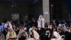 گزارش تصویری/«روایت باران و اشک و استغاثه»‌  شب قدر  در مصلی ارومیه