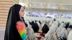 گزارش تصویری/برگزاری محفل انس با قرآن، مهد آدینه و  اهداء شاخه گل به دختران