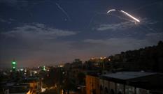 پدافند هوایی سوریه به بمباران رژیم صهیونیستی در حومه دمشق پاسخ داد