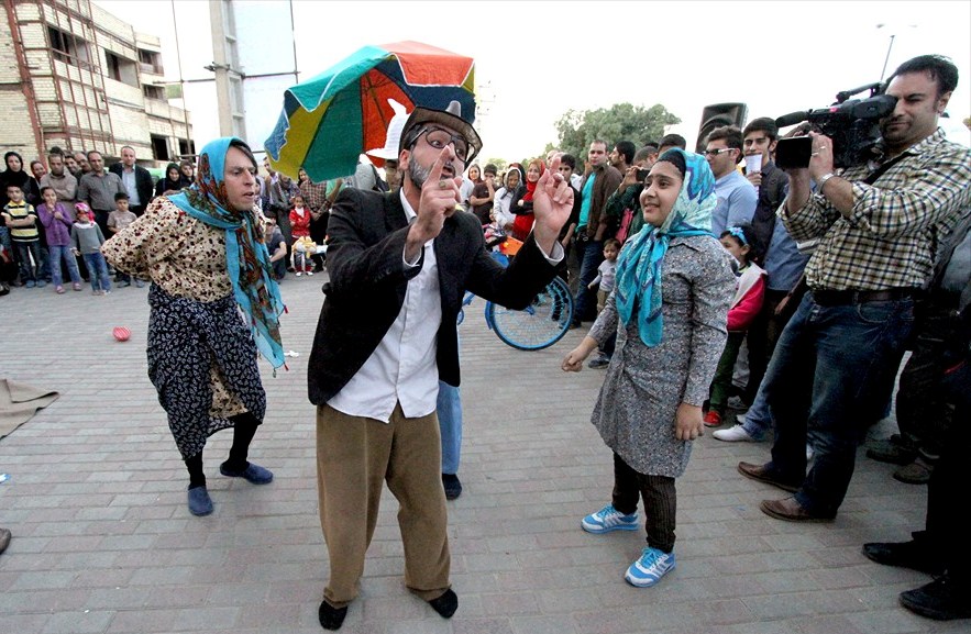 خلأ سالن نمایش مخصوص کودکان در کشور احساس می‌شود