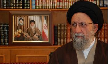  فرهنگ برادری باید بین شیعه و سنی تقویت شود