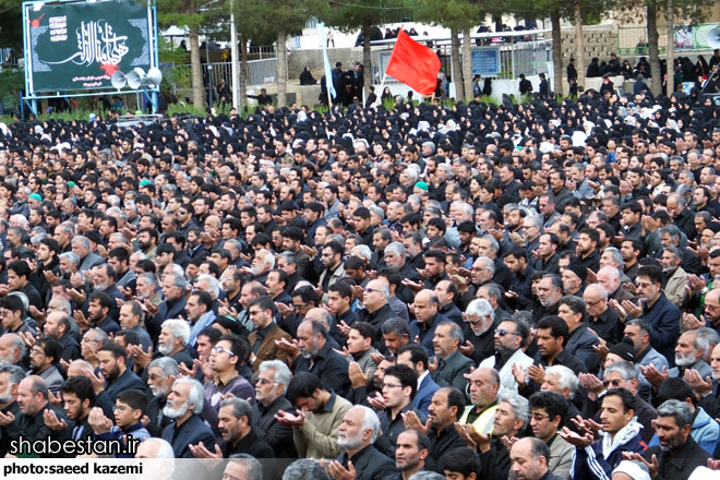 نماز ظهر عاشورا در مسجد جامع کرمانشاه برگزار می شود