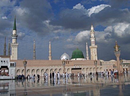 برگزاری نشست علمی «مسجدالنبی(ص)» در دانشگاه اسلامی مدینه منوره