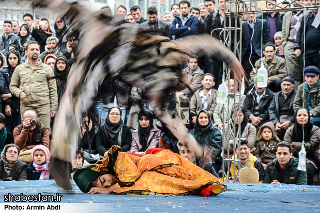 هفته تئاتر استانی در یزد برگزار می شود    