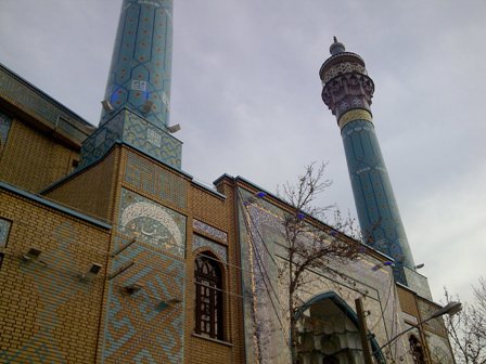  مسجد قبا؛ مهمترین مرکز حضور توده‌های انقلابی