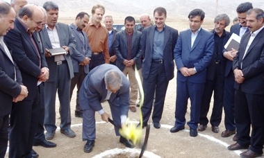 بهره برداری از چند طرح عمرانی در مهران