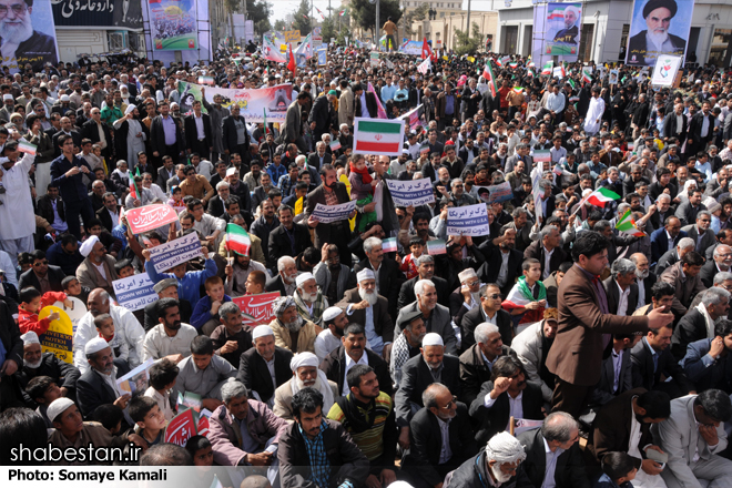 حضور حماسی ۲۲ بهمن پافشاری ملت ایران در دفاع از آرمان های انقلاب بود 