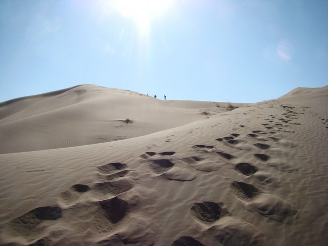 اینجا انسان به ملکوت نزدیک تر است/ جاذبه های کویر خراسان جنوبی زیر پای گردشگران داخلی و خارجی