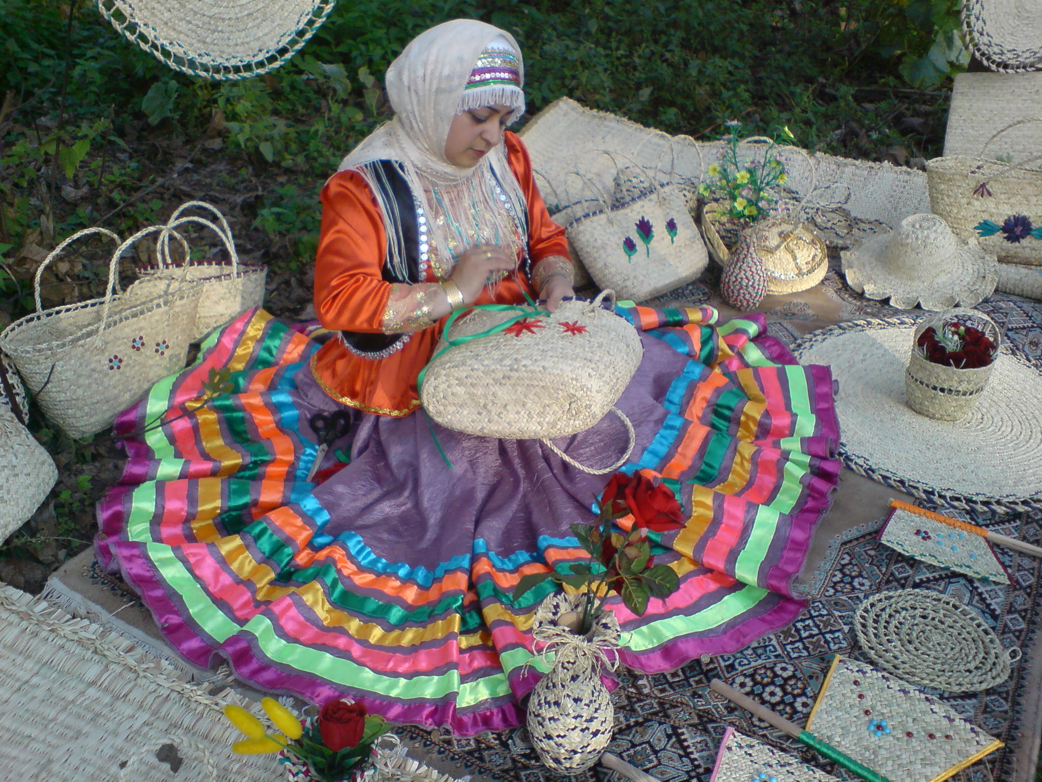 برپایی ۲۰۰ فروشگاه  صنایع دستی در گیلان