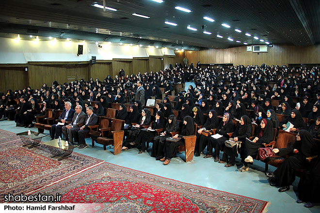 اعزام ۲۱ نفر از خواهران فعال مسجدی به دوره آموزشی اندیشه های آسمانی