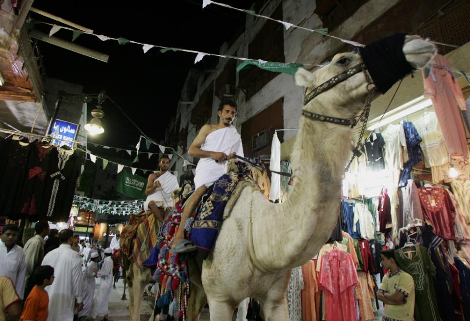 ذبح شتر در ايام حج در عربستان ممنوع شد 