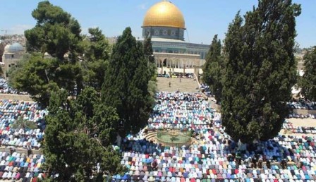 اقامه نماز جمعه ۹ هزار فلسطینی در مسجدالاقصی