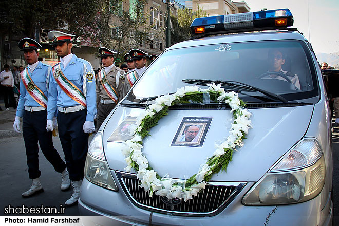 پیکر دو تن از از جان باختگان منا در بروجرد تشییع شد