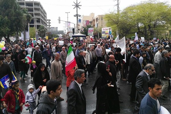 هم پیمانان شهید نادر مهدوی حماسه ای دیگر آفریدند/ جشن سی و هفت سالگی انقلاب با حضوری حماسی