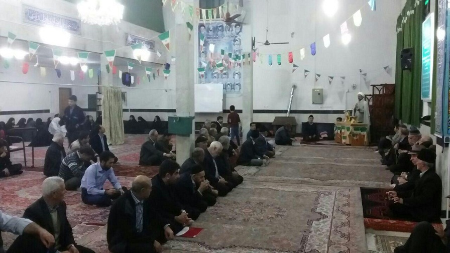 جشن میلاد حضرت زینب (سلام الله) با همت کانون فرهنگی بقیه الله (عج) در مسجد جامع خرمدشت