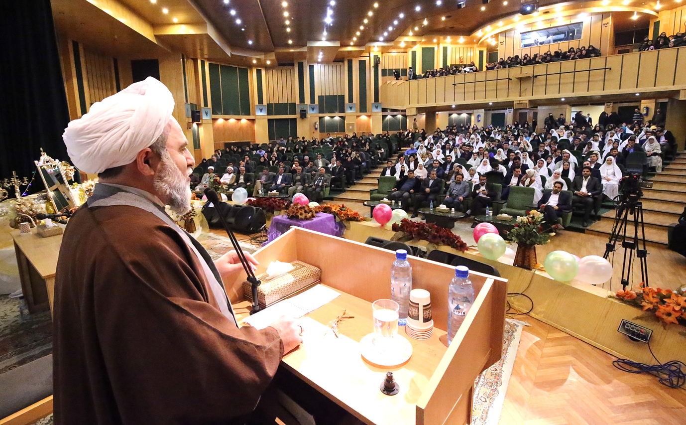 « ازدواج » مقطع استثنایی زندگی و عرصه مسئولیت اجتماعی است