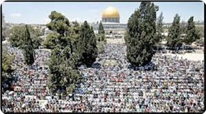 اقامه نماز جمعه فلسطینی ها در مسجدالاقصی