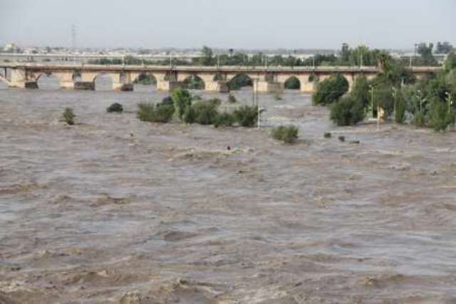 سیلاب ساکنان روستاهای خوزستان را بی خانمان کرد