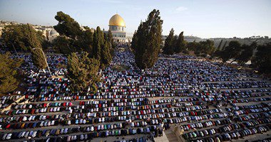 ۵۰ هزار فلسطینی در مسجدالاقصی نماز جمعه اقامه کردند