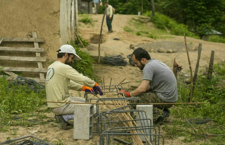 محروم ترین روستای گیلان/«کوهستان» فاقد برق، راه ومدرسه است