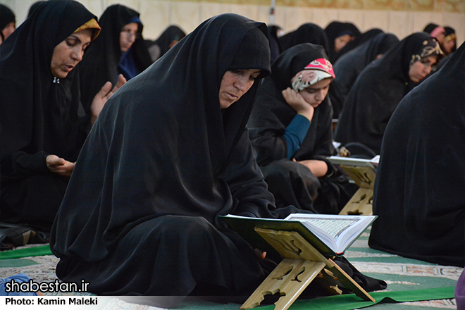 جمع خوانی قرآن کریم در مسجد شهدای گلزار پایین زنجان